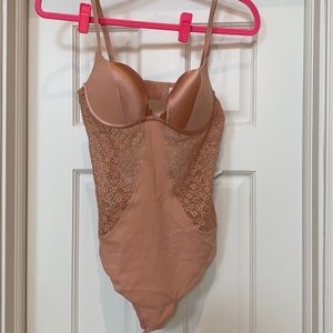 NWT La Perla bodysuit.  Pink lace. Size 36C